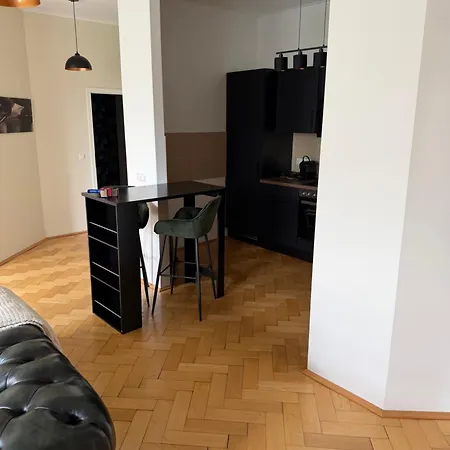 Appartement Exklusives Und Stilvoll Eingerichtetes Fuer Erwachsene